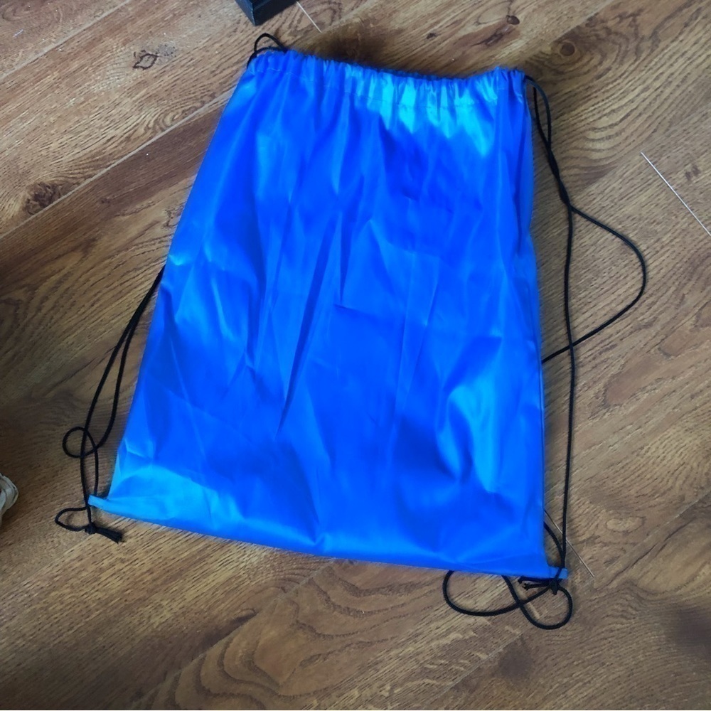 Blue nylon cinch bag